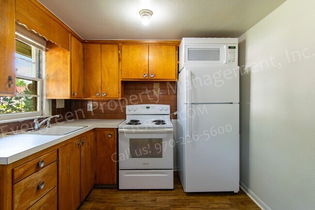 Foto del edificio - J-18