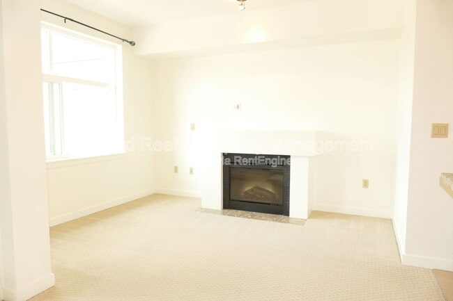 Foto del edificio - 5450 Leary Ave NW