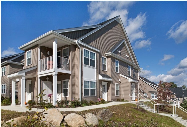 Primary Photo - Bridleside Apartments