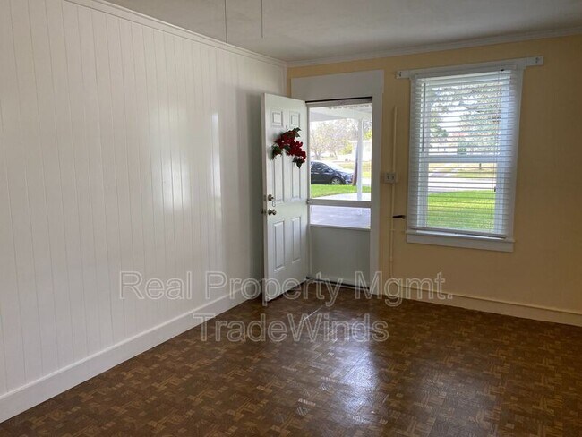 Foto del edificio - 533 S Glenwood Ave