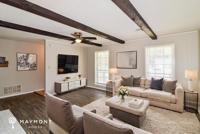 Foto del edificio - 5731 Roxboro Dr