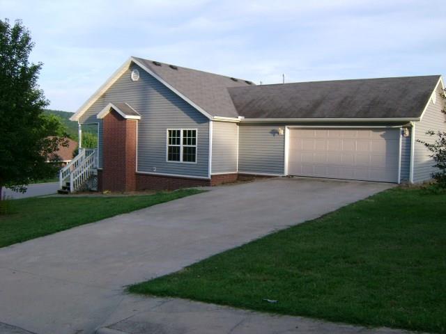 Building Photo - 229 Rivendale Dr