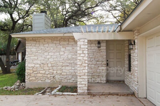 Building Photo - 6505 Columbia Oaks Ct