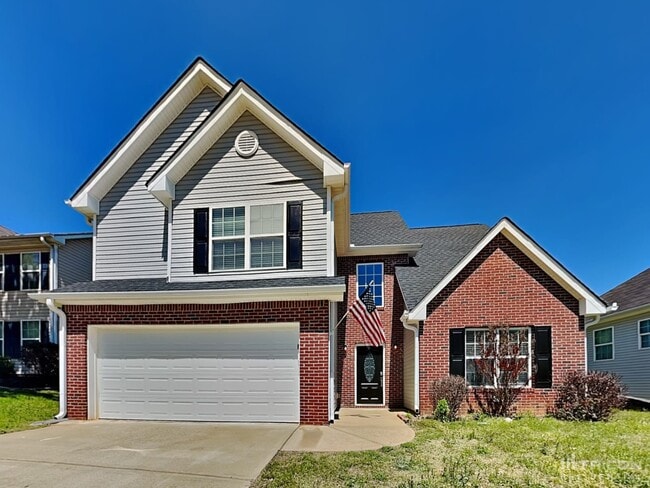 Building Photo - 30 Belmont Park Dr