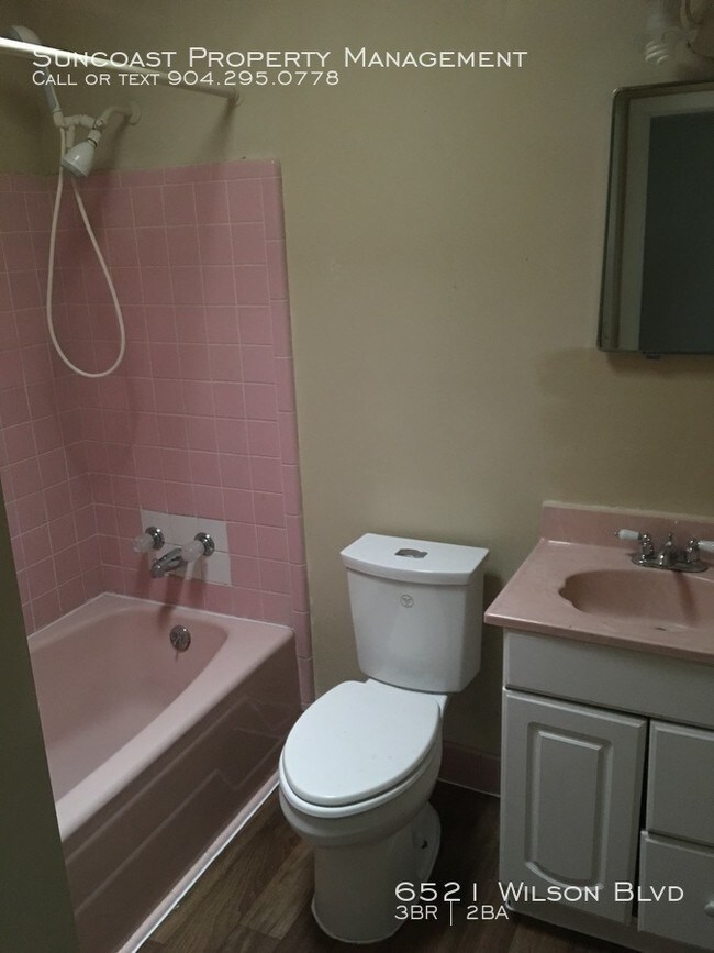 Foto del edificio - Charming Home on Wilson!