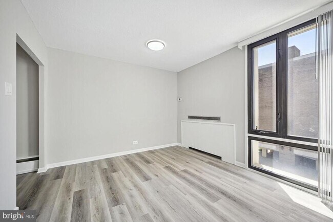 Foto del edificio - 430 M St SE