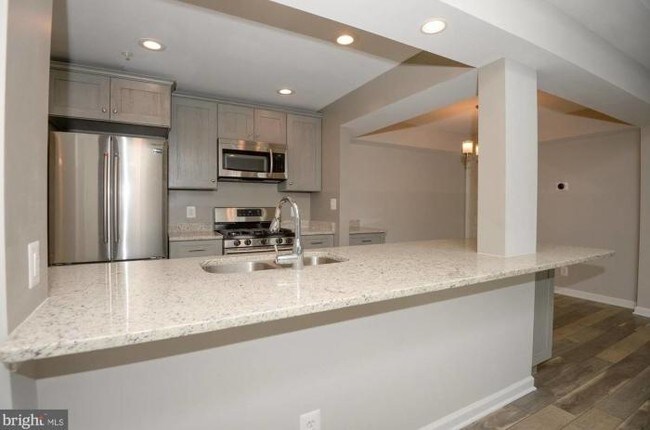 Foto del edificio - 2 bedroom in Potomac Falls VA 20165