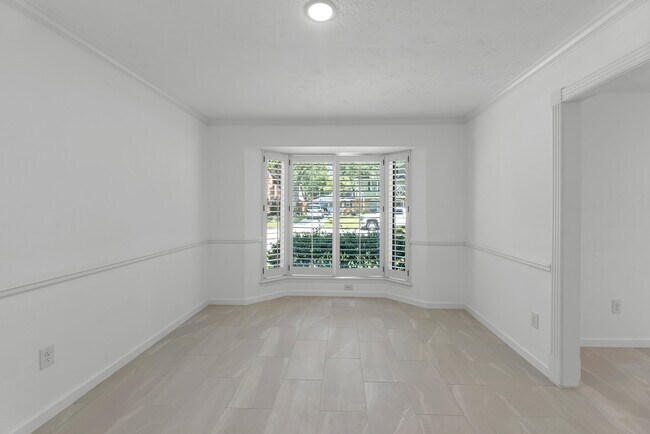 Foto del edificio - 8011 Liberty Elm Ct