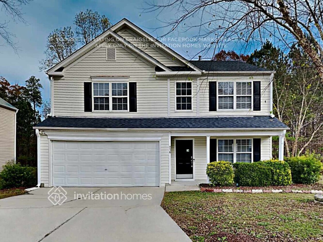 Foto principal - 216 Pebblestone Dr