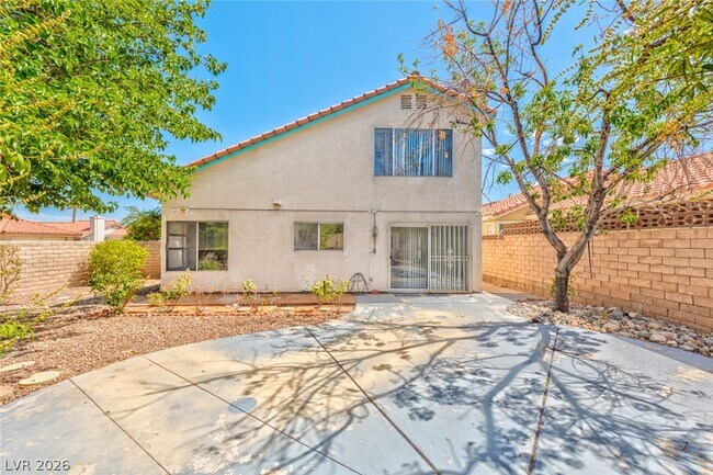 Building Photo - 7686 Selby Ct