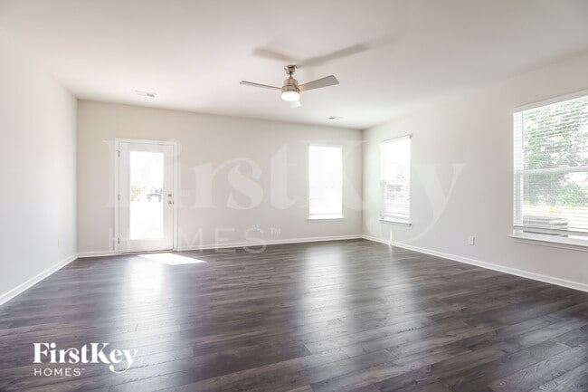 Building Photo - 425 Yoshino Cherry Dr