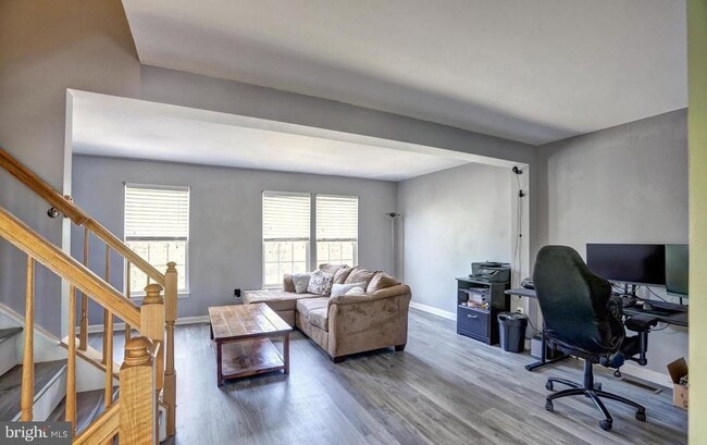 Foto del edificio - 102 Cagney Terrace SE