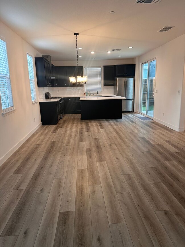 Foto del edificio - Modern Living in the Heart of Rocklin!