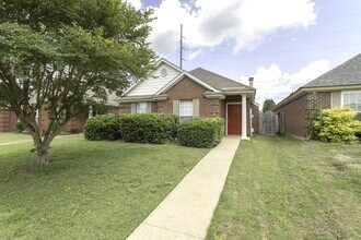 Building Photo - 1161 Stafford Dr