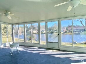 Building Photo - 524 Peninsula Ct