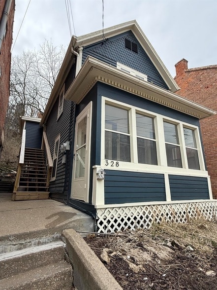 Foto del edificio - 328 Franklin St