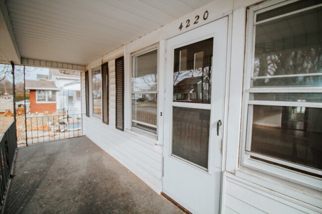 Building Photo - 4220 Caroline Ave