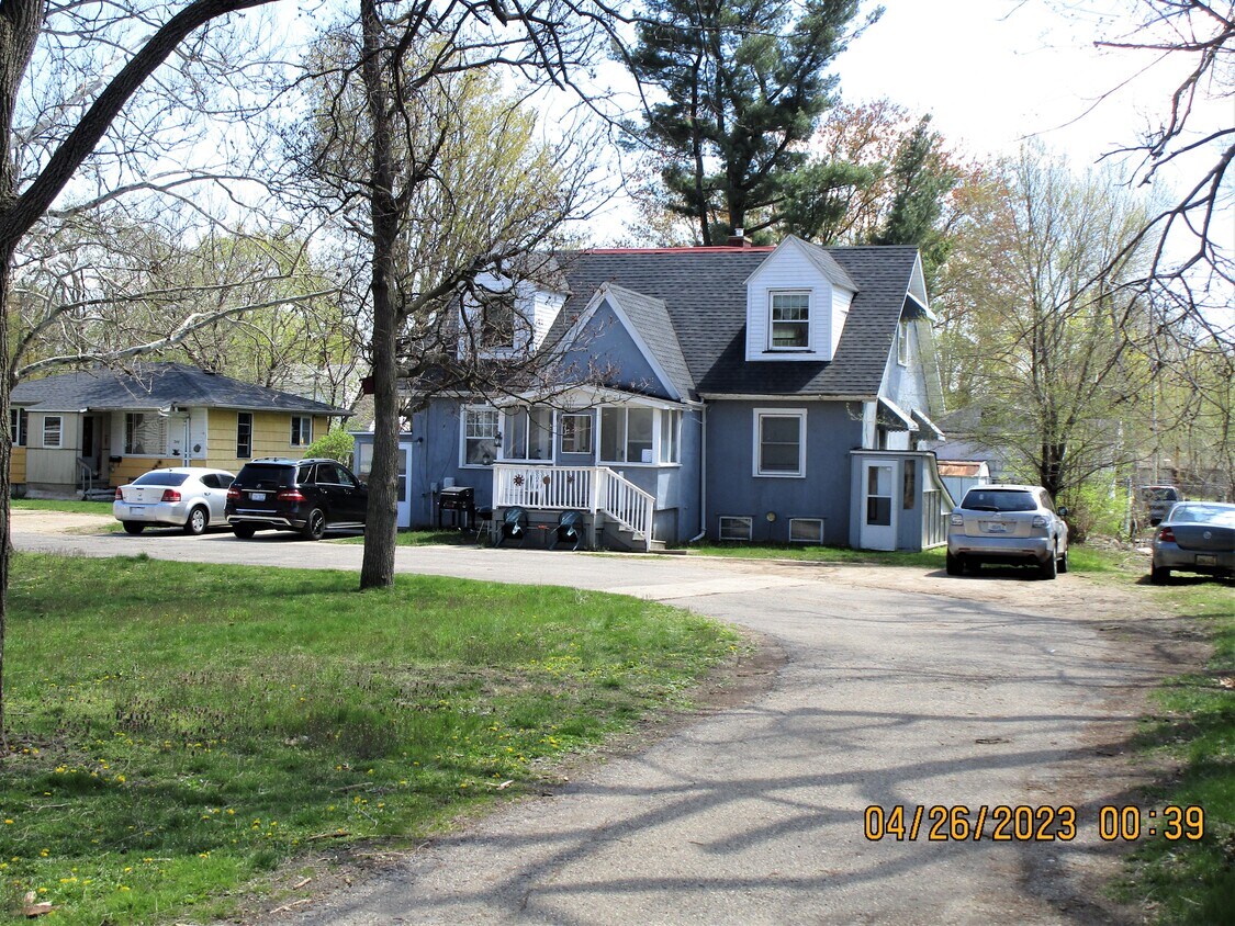 Foto del edificio - 22 Walnut Ct