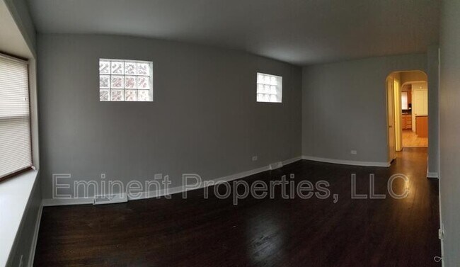 Building Photo - 9620 S Wallace St