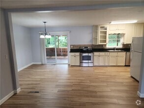 Building Photo - 2888 Mockingbird Cir