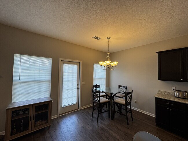 Building Photo - Home for Rent