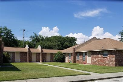 Primary Photo - 522 Tegarden Rd