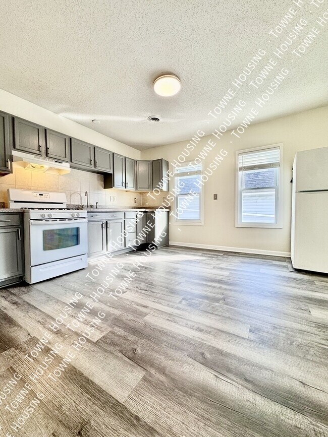 Foto del edificio - 374 Olmstead Ave