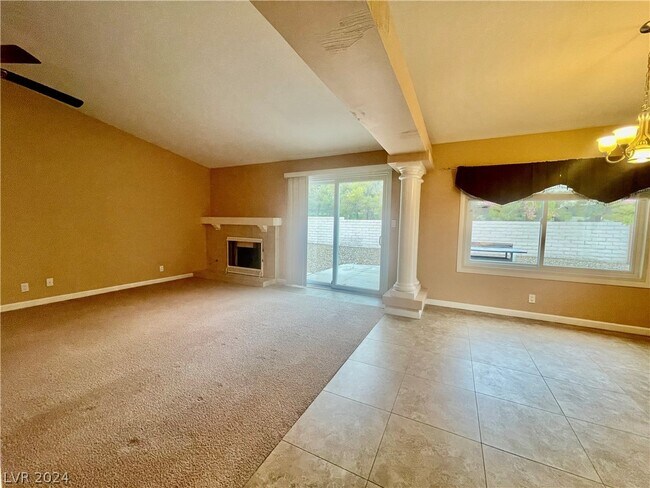 Building Photo - 2489 Marlene Way