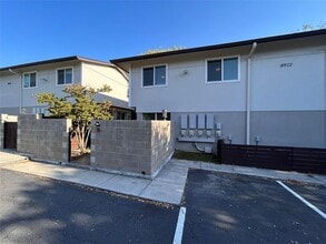 Building Photo - 8922 Trone Cir