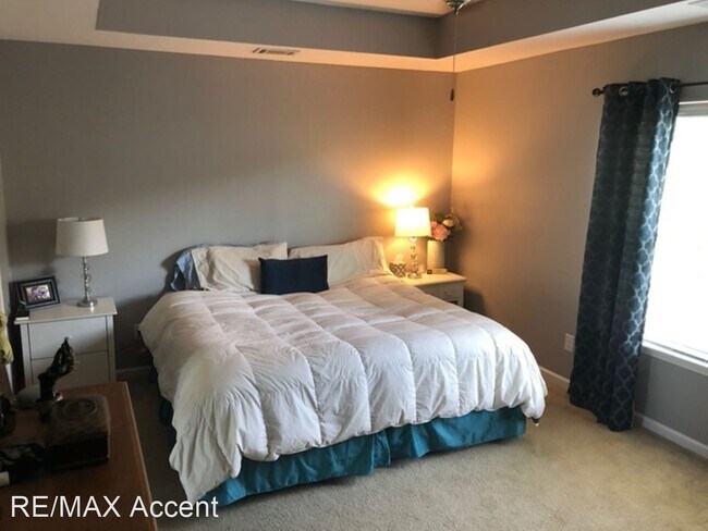 Building Photo - 3 br, 2.5 bath House - 80 Cantle Dr.