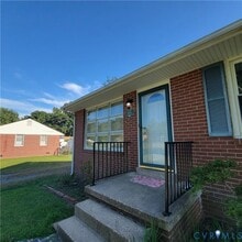 Building Photo - 2605 Fruehauf Rd