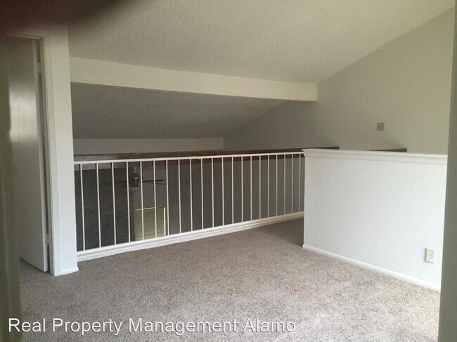 Building Photo - 3 br, 2 bath House - 6924 Stockport