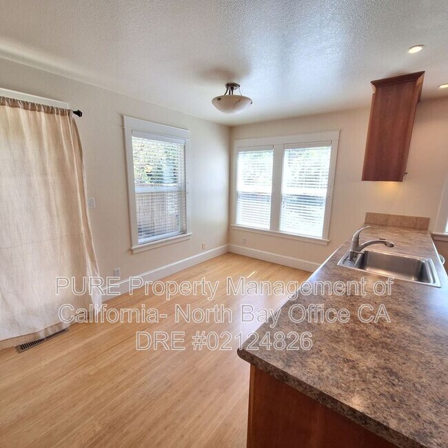 Building Photo - 7124 Marsh Way