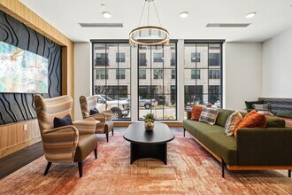 Building Photo - Oso Apartments