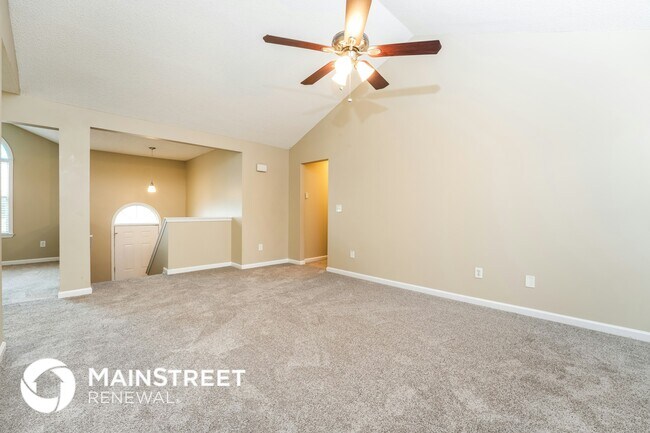 Foto del edificio - 573 Ransom Way