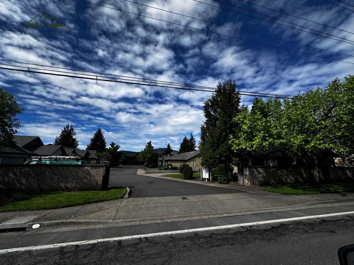 Foto del edificio - 1220 Q St