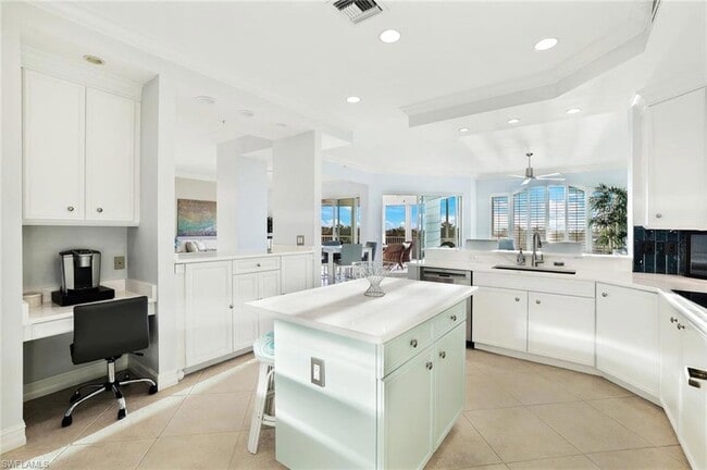 Building Photo - 4811 Island Pond Ct