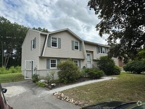 Building Photo - 32 Blanchard Rd