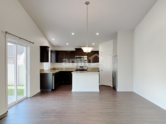 Foto del edificio - 754 N Scotney Ave