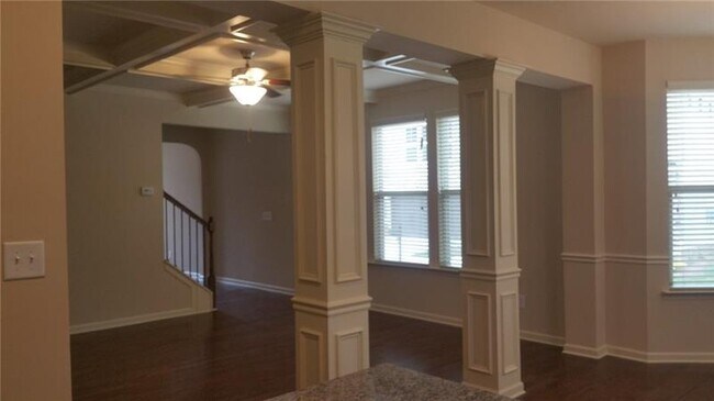 Foto del edificio - 3090 Hallmark Ln NE