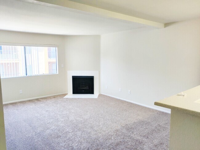 Living Room w/ Fireplace - 9841 White Oak Ave