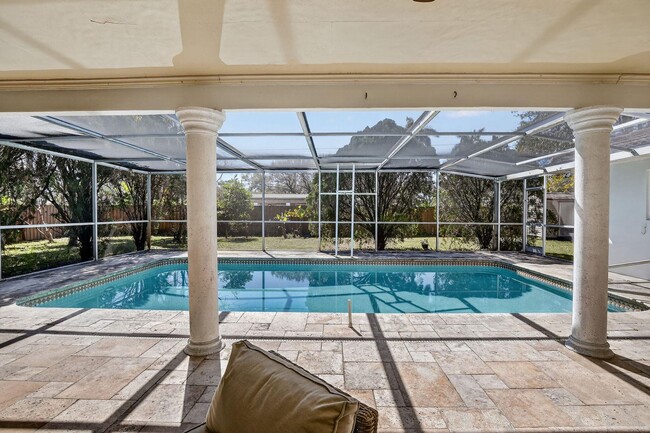 Photo - 7000 Plantation Rd House