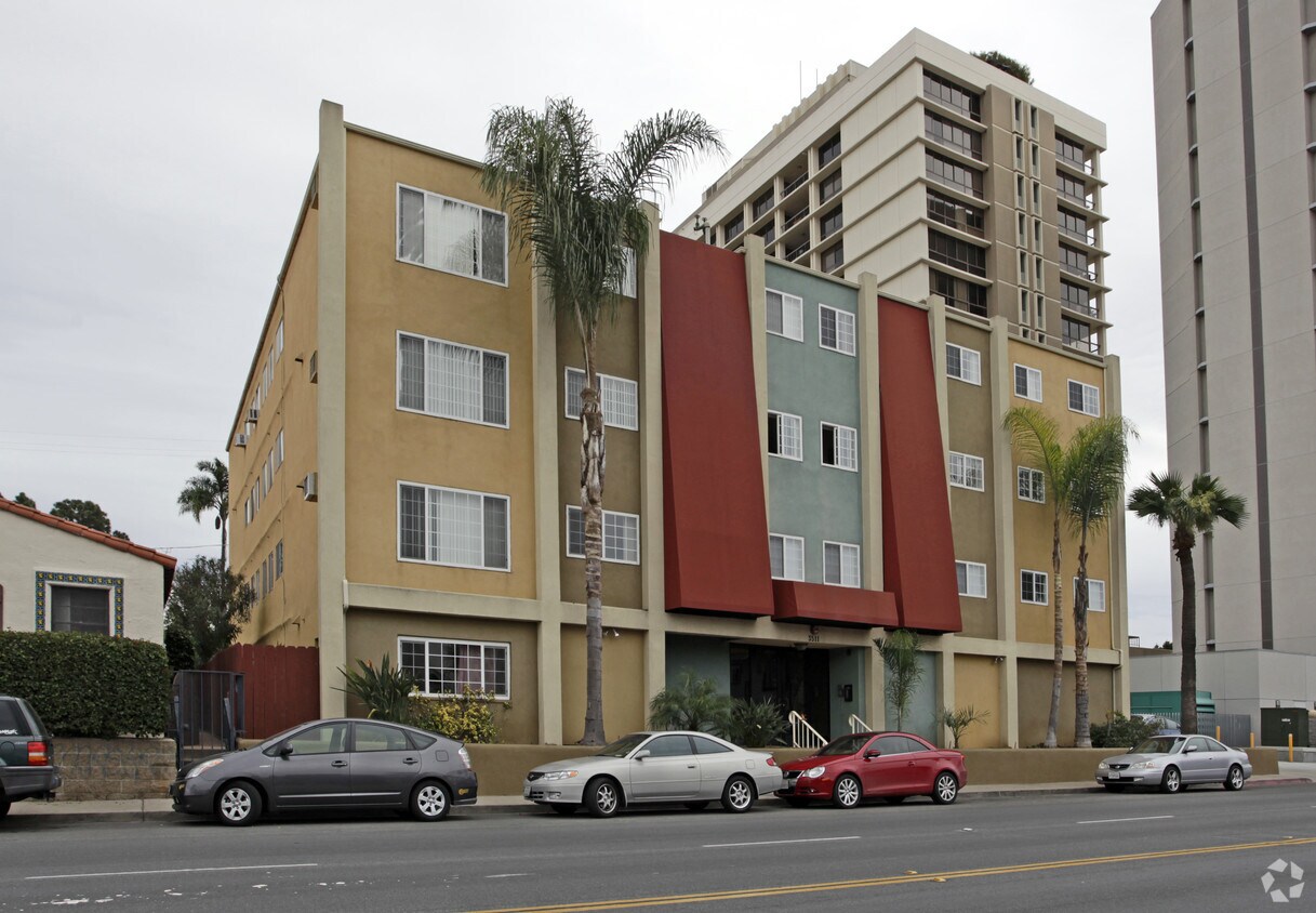 Stanton House Apartments Apartments in San Diego, CA