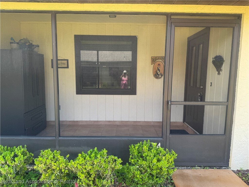 Foto principal - 14 Charlton Dr