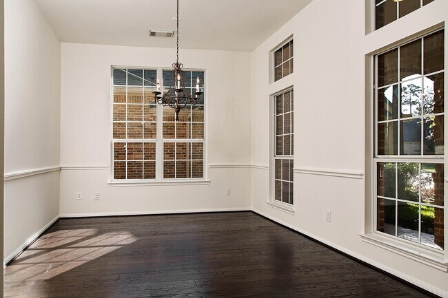 Foto del edificio - 54 Galway Pl