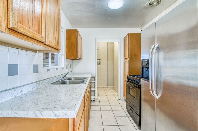 Foto del edificio - Beautiful 3 bed-1 bath house