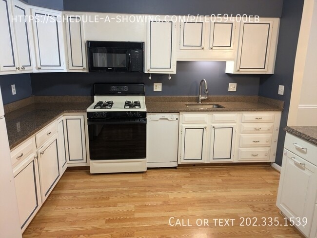 Foto del edificio - 3712B Steppes Ct