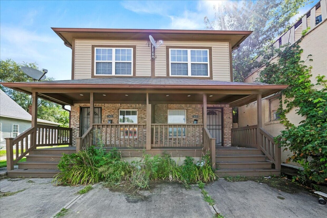 Primary Photo - 1423-1423 S Meridian St