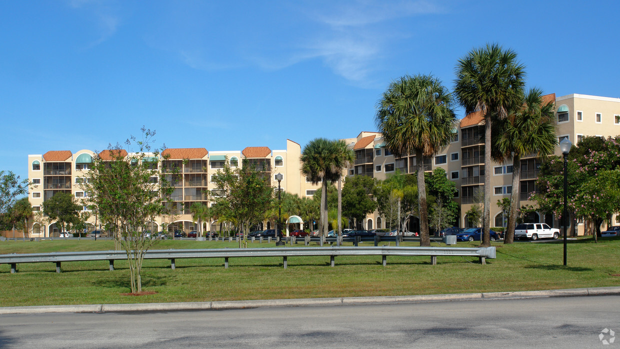 Foto del edificio - The Falls of Bonaventure