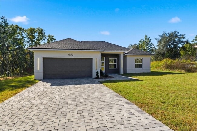 Foto del edificio - 4572 SW 149th St